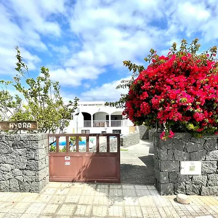 Villa Encantadora Villa Con Piscina Privada, Wifi, A/C, Bbq, Playa Blanca *